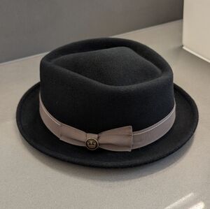 Goorin Bros hat